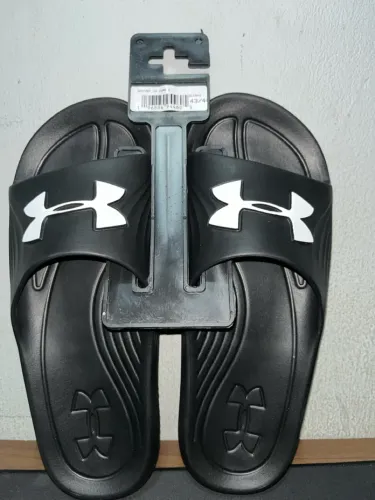 Chinelos Under Armour Core 2 Preto 43/44