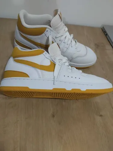 Tênis Nike Mac Attack