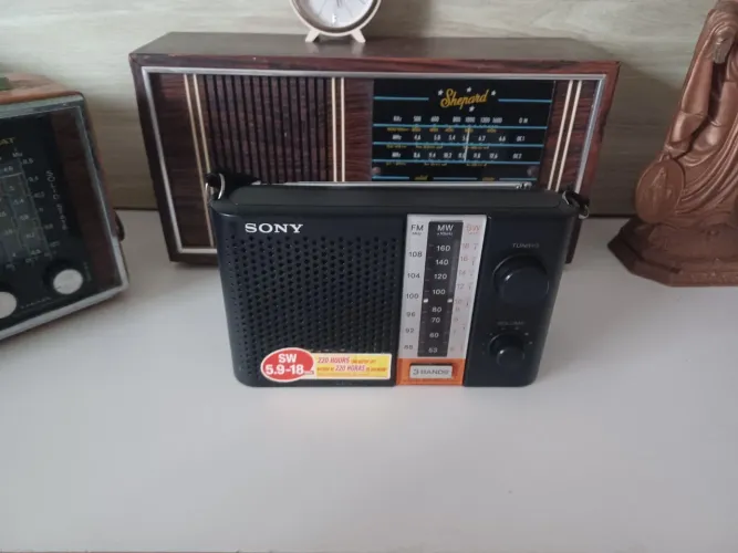 Radio sony 3 faixas