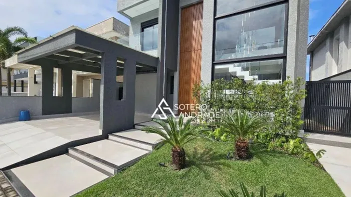 Espetacular casa dentro do Condomínio Costa Nova na praia Massaguaçu