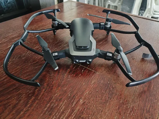 Drone: Dji Mavic air 2018