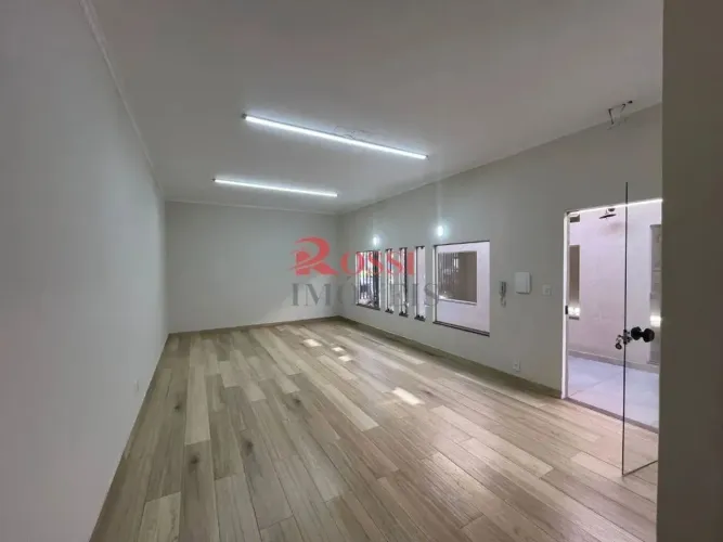 Sala comercial no Centro de Santa Gertrudes