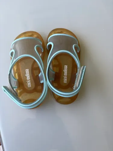 Sandália Melissa Transparente - Nº 25/26 - R$ 50,00