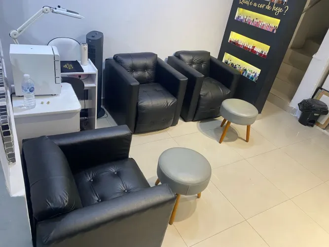POLTRONAS NOVAS PARA SALÃO DE BELEZA, BARBEARIA, ESMALTERIA, RECEPÇÃO