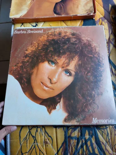 Lp Barbra Streisand - Memories - disco de vinil 1981
