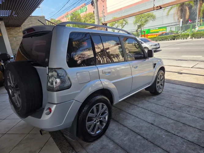 TR4 2.0 Flex 16V 4X2 Aut. 2013 NOVINHA