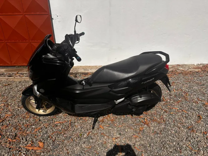  Nmax 160 super conservada , toda revisada , bateria nova, pneus novos sem nenhuma avaria 