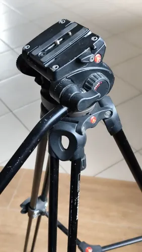 Tripé Manfrotto Mvt502am com cabeça 501hdv