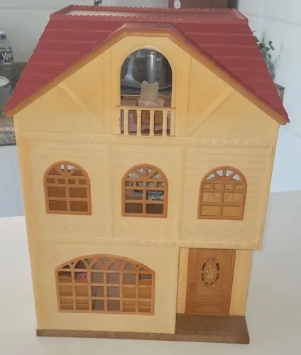 Casa Três Histórias Sylvanian Families - Esse valor somente essa semana!!!!