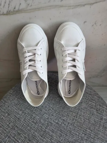 Tênis Superga