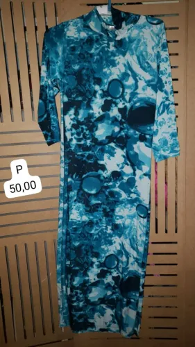 Desconto de 10% - LINDO!! Vestido Azul com Estampa