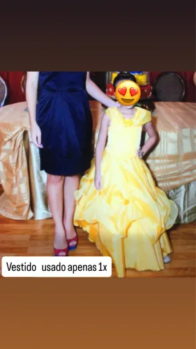 Vestido Bela e a fera