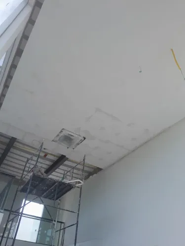 Serviço de gesso em geral.
