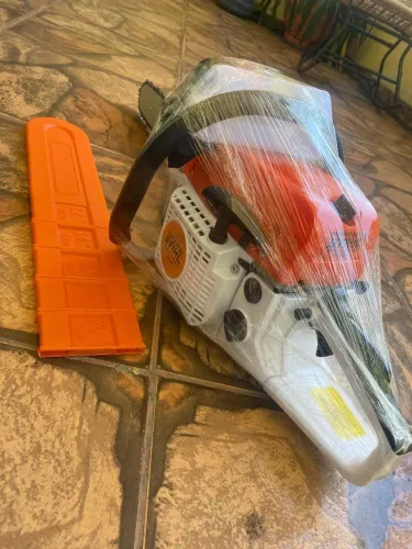 Venda se moto serra MS 382