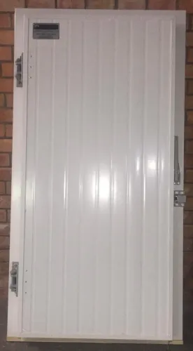 Porta para Câmara Fria de Resfriados
