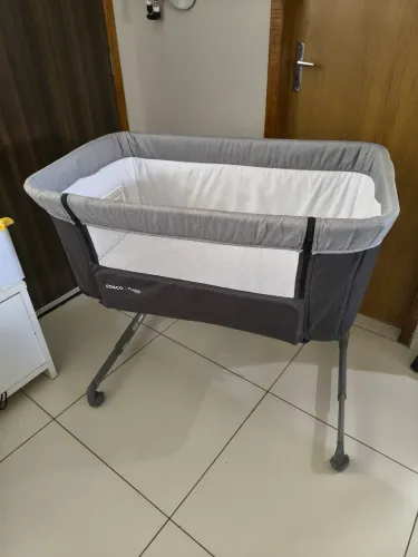 Berço Cosco Pluggy Co bed