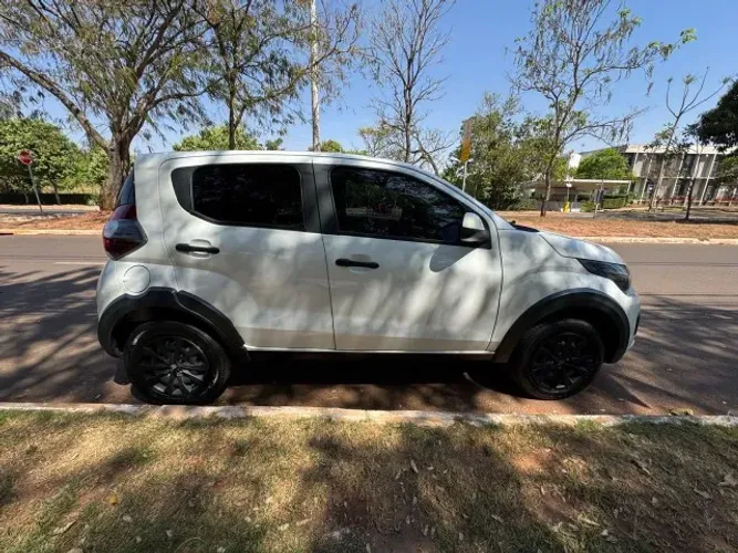 Fiat Mobi Like 1.0 Fire Flex 5P. 2023
