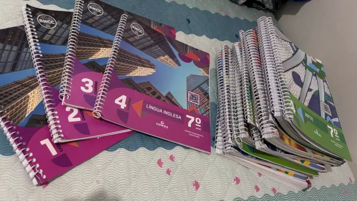 Livro Editora somos 7° e 8° ano completo. (usado)