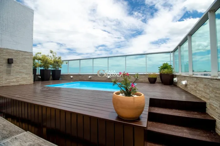 Cobertura Duplex 04 quartos com 02 suítes e lazer privativo na Praia da Costa.