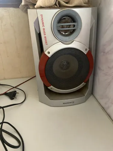 Mini System Magnavox MAS55 com 2 Caixas - CD, Rádio e Toca-Fitas