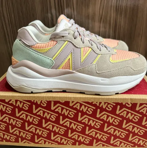 Tênis New Balance 5740 - nº36