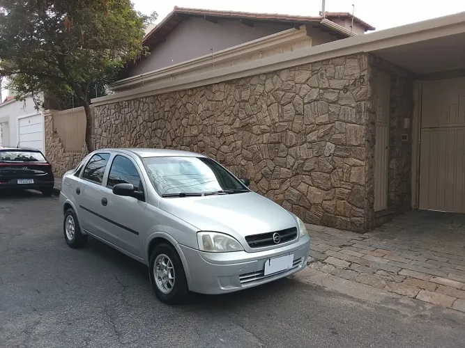 Chevrolet Corsa Sedan 1.0 MPFI 8V 71cv 4P 2003