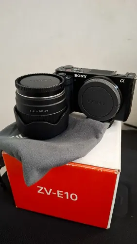 Camera ZVE10 + Gimbal + lente viltrox 25mm 1.7