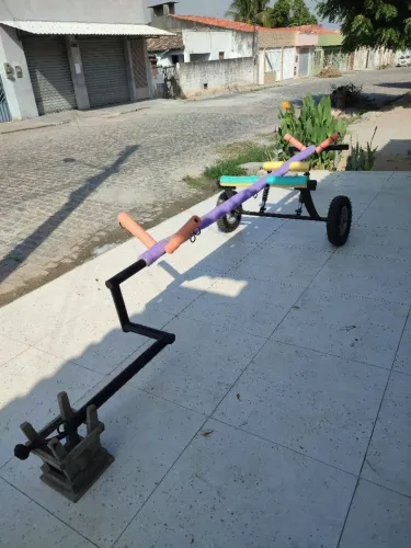 Reboque carretinha para Caique ( engate para moto )