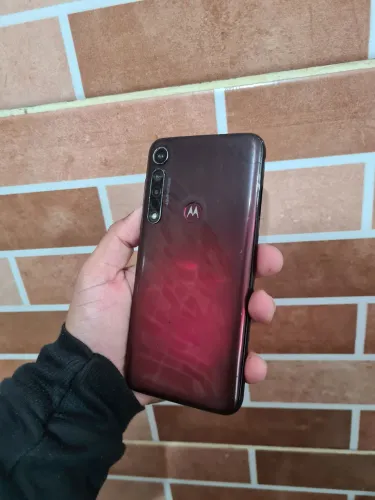 MOTO G8 PLUS
