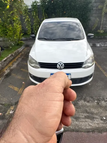 Volkswagen Fox 1.0 MI Total Flex 8V 3P 2014