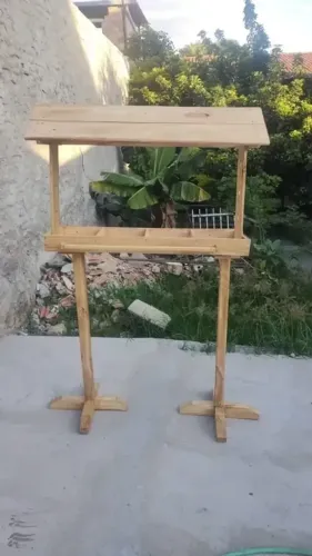 Comedouro Gigante de Madeira Maciça - Artesanal e Resistente