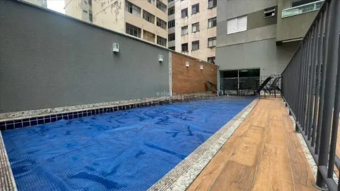 ALUGUEL: Apartamento com 67,00 m² de1 Quarto; banho; lazer completo e vaga de garagem - Ce
