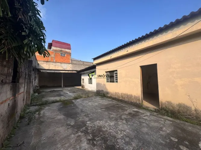 Terreno 315 m² na Vl Palmeiras | Próx. à Av. Inajar de Souza .
