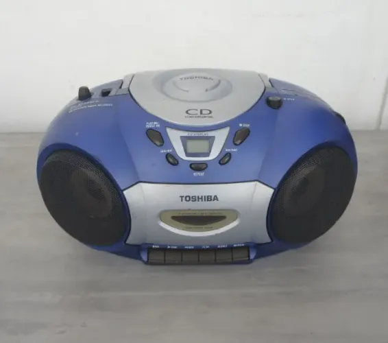 Rádio Boombox Tape /CD Toshiba RG 8158 BCD