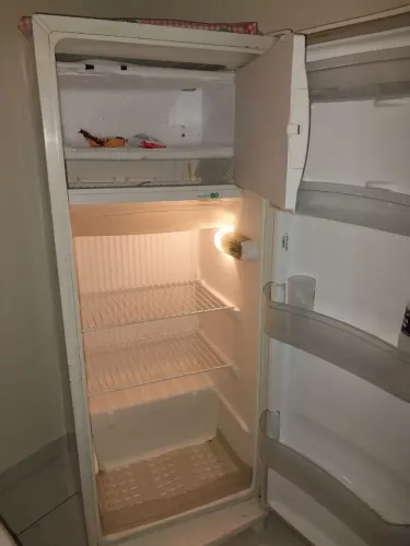 Vendo geladeira