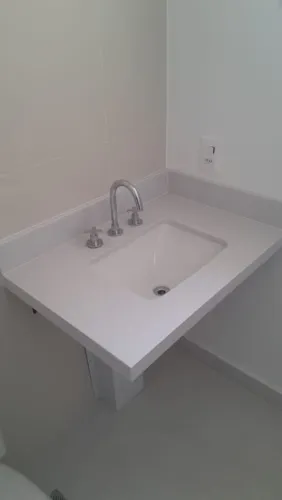 OPORTUNIDADE: VENDE SE LAVATÓRIO PARA BANHEIRO