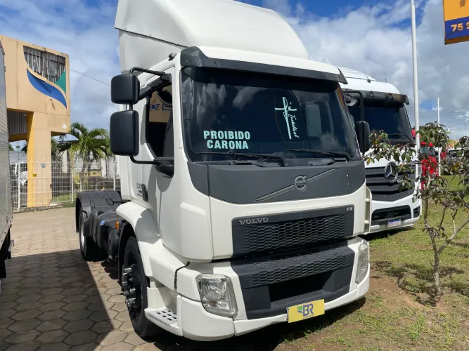 Volvo VM330 4x2T Mod 2022