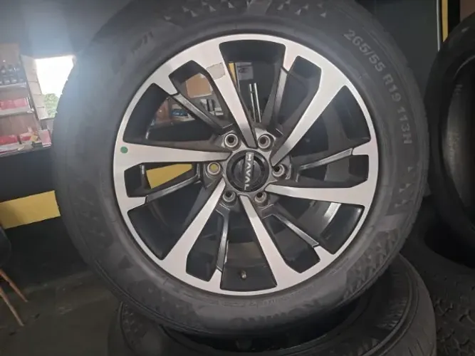Pneu Kumho 255/55R19 113H SUV Caminhonete Alta Performance