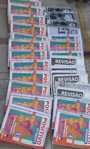 Vendo apostilas e Memorex, Cursinho Positivo