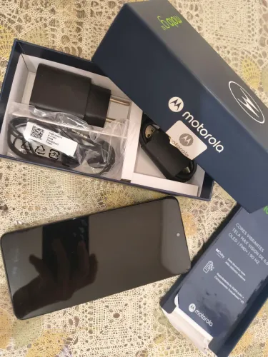 Moto G52 completo