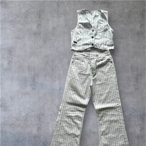 Conjunto Calça Flare e Colete TAM 38 com strech 