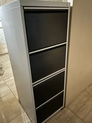 Arquivo de aço semi novo
