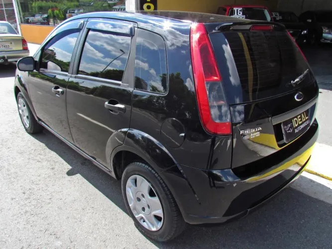 Ford Fiesta 1.0 8V Flex/class 1.0 8V Flex 5P 2013