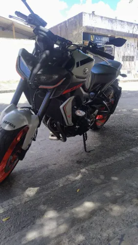 MT-09 ano 2020