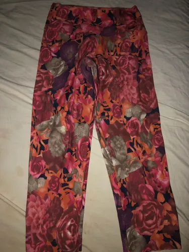 Lote 3 Bermudas+ 1 calça p/treino Live
