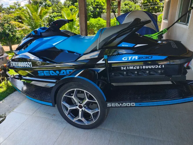 Jet ski Seadoo GTR 230