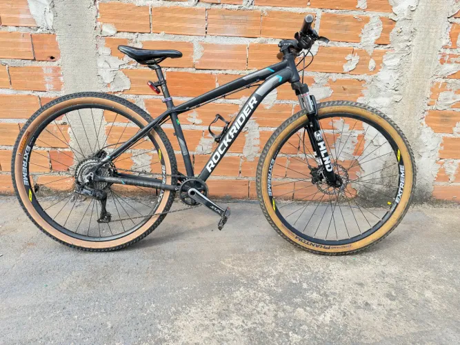 Bike rock rider