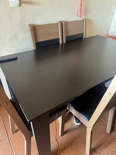 Mesa de janta 6 cadeiras 