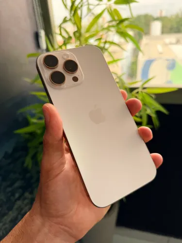 iPhone 16 pro max 256g bateria 100% novo novo