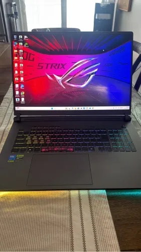 Notebook gamer Asus rog strix g18 Rtx 5080